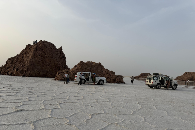 Addis Ababa: 10-Day Ethiopia Tour with Flights and Hotels