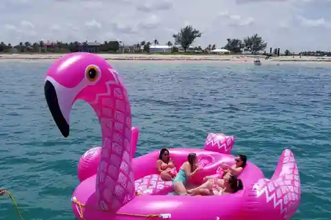 Palm Beach: Floatilla Party Cruise