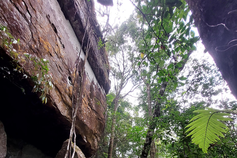 Kampot: Bokor Mountain Tour with locals Bokor Mountain Tour with an Experienced Guide