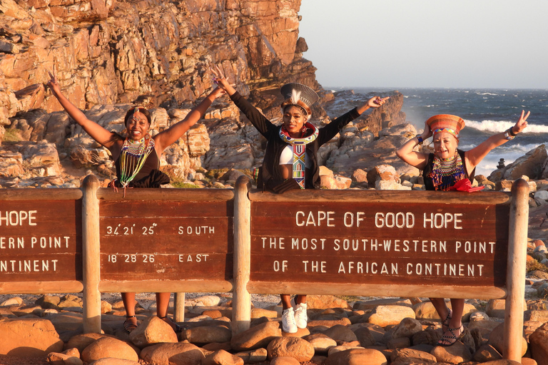 4-Day Private Highlights Tour & Overnight Big5 Aquila Safari 4-Day Private Highlights Tour & Overnight Big5 Safari Aquila