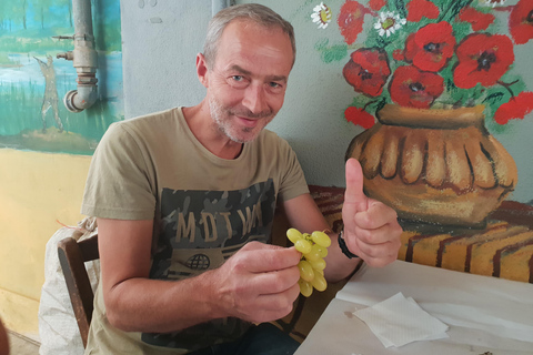 Kalamata: Tastes and Traditions Food Tour