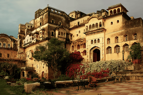 From Delhi: Neemrana Fort, Village Walk and Lunch