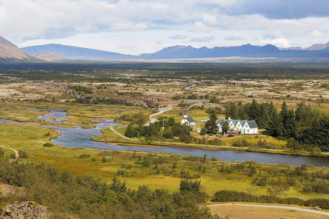 Reykjavík: Silfra-sprickan Snorkling mellan två kontinenterMöte vid Thingvellir nationalpark