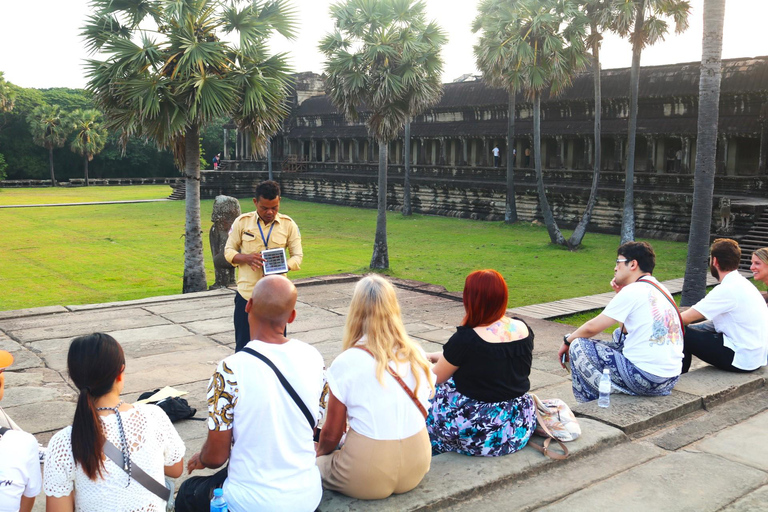 Angkor Wat, Ta Prohm y Bayon con puesta de solAngkor Wat y más allá con puesta de sol