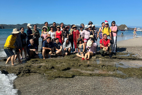San José: Isla Tortuga Day Trip with Snorkeling & Lunch