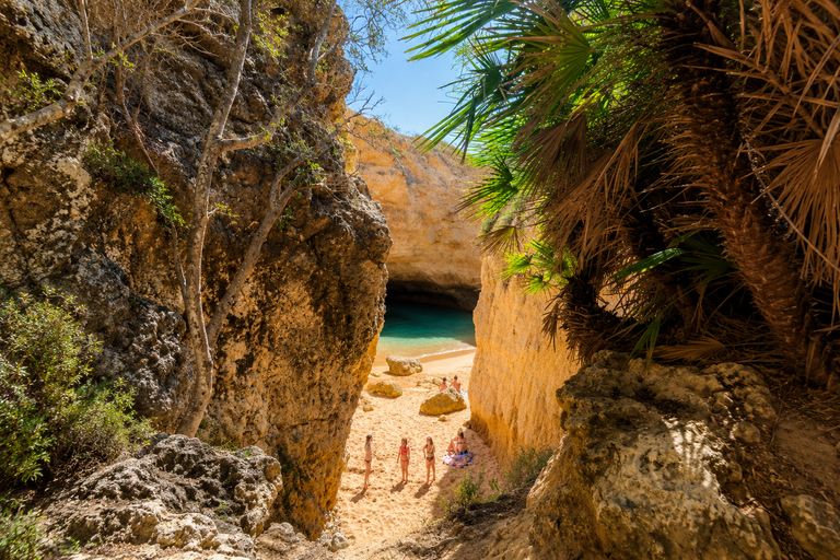 Albufeira: Hidden Beaches and Local Secrets Tuk Tuk Tour