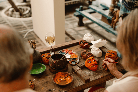 Galle: laboratorio di pittura tradizionale di maschereGalle: Laboratorio di pittura tradizionale di maschere