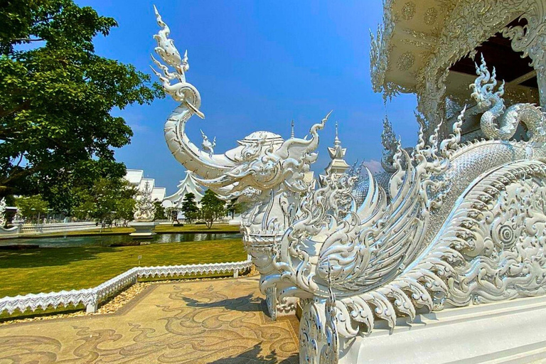 Chiang Mai : Temples du Bouddha blanc, du Bouddha bleu et du Grand Bouddha à Chiang Rai