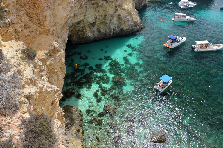 Malta: Veerboot heen en terug naar Comino Blue Lagoon met Gozo OptieVan Marfa: Marfa-Comino-Blauwe Lagune-Marfa