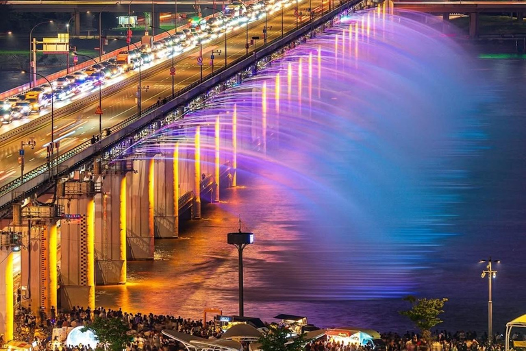 Seul: piknik nad rzeką Han i przejażdżka rowerem elektrycznym do fontanny Rainbow FountainSeul: Piknik nad rzeką Han i przejażdżka rowerem elektrycznym do Fontanny Tęczy