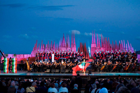 Transfer Florenz nach Bocelli-Teatro del Silenzio LajaticoEinweg