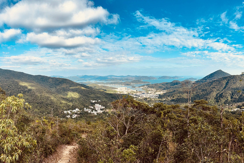 Hong Kong: Tung Shan Skyline Views Guided Hike (2.5 Hours)