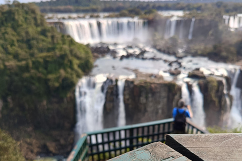 Wodospady Brazylii i Argentyny: jednodniowa wycieczka.Wodospady w Brazylii i Argentynie: jednodniowa wycieczka. .
