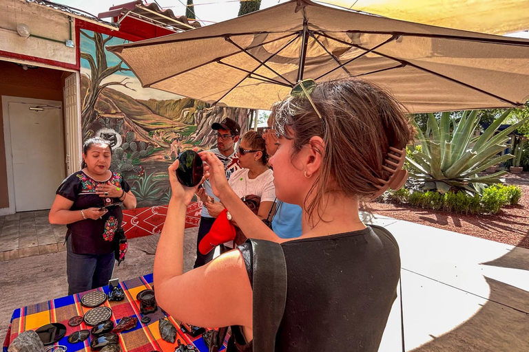 تيوتيهواكان، غوادالوبي، زوتشيميلكو كويواكان وفريدا كاهلوجولة في ضريح تيوتيهواكان وزوتشيميلكو وغ