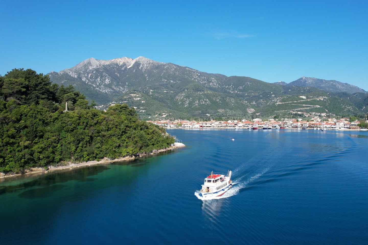 Croisière Îles et Barbecue Plage à Nydri