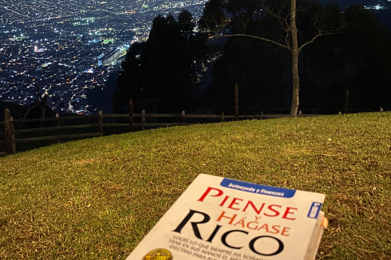 Night Tour in Medellín: Bonfire, Music, and Gastronomy