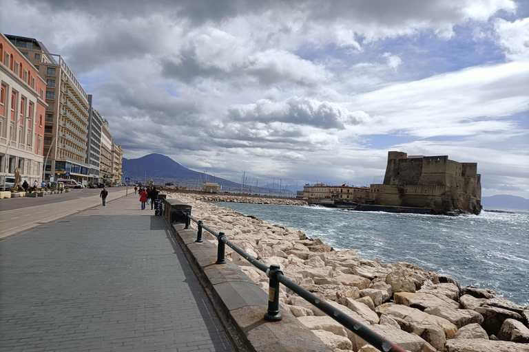 Unforgettable Naples Tour for 2hr Unforgettable Naples Walking Tour for 2hr