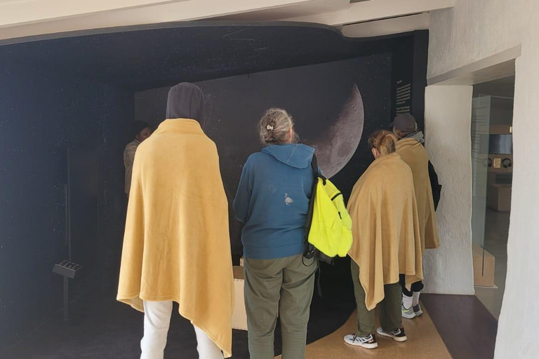 Cape Town: West Coast San Cultural Tour, entry fees & Meal