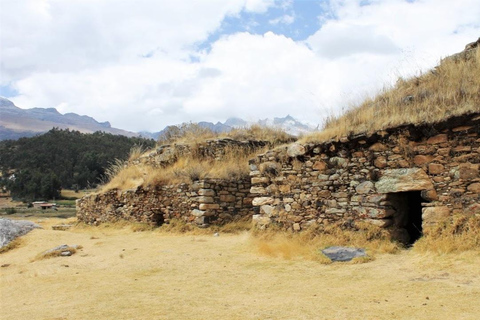 Huaraz: Full Day Honcopampa + Chancos Hot Springs