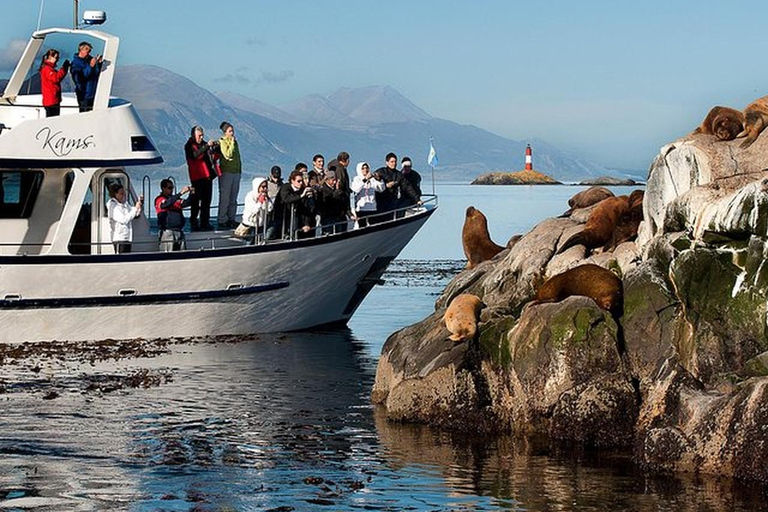 Beagle Channel on yacht with minitrekking