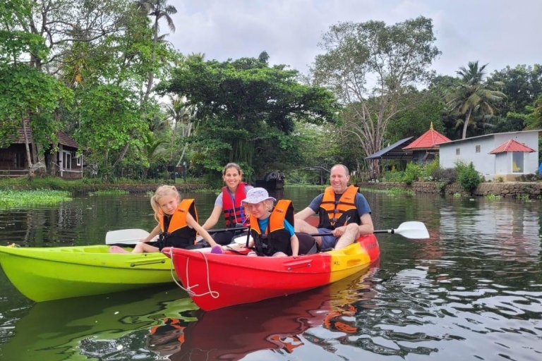 Visite de Fort Kochi en tuk tuk et kayak de merVisite de Fort Kochi en tuk tuk et kayak en eau douce
