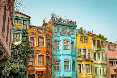 Istanbul: Rainbow Fener & Balat Walking Tour w/Local Guide