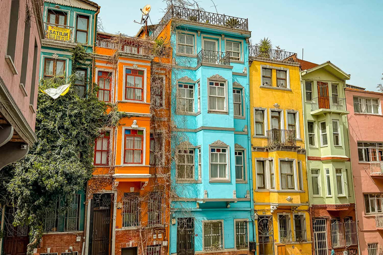 Istanbul: Rainbow Fener & Balat Walking Tour w/Local Guide