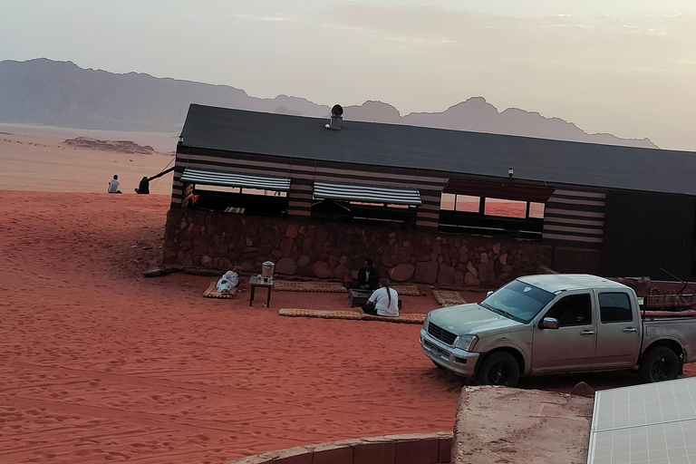 Wadi Rum: Nomadic Survival Skills, Sunset & Zarb Dinner
