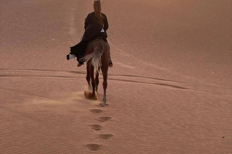 Riyadh: Guided Horseback Riding Tour with photography & Tea Price per person including transportation