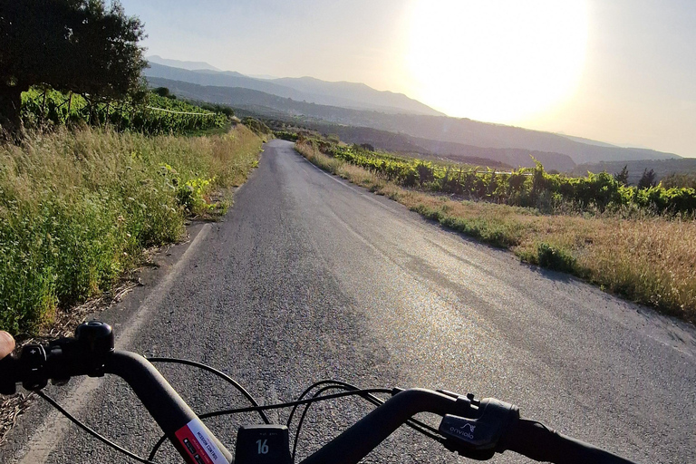 Soulouksina cultural e-bike experience in Crete