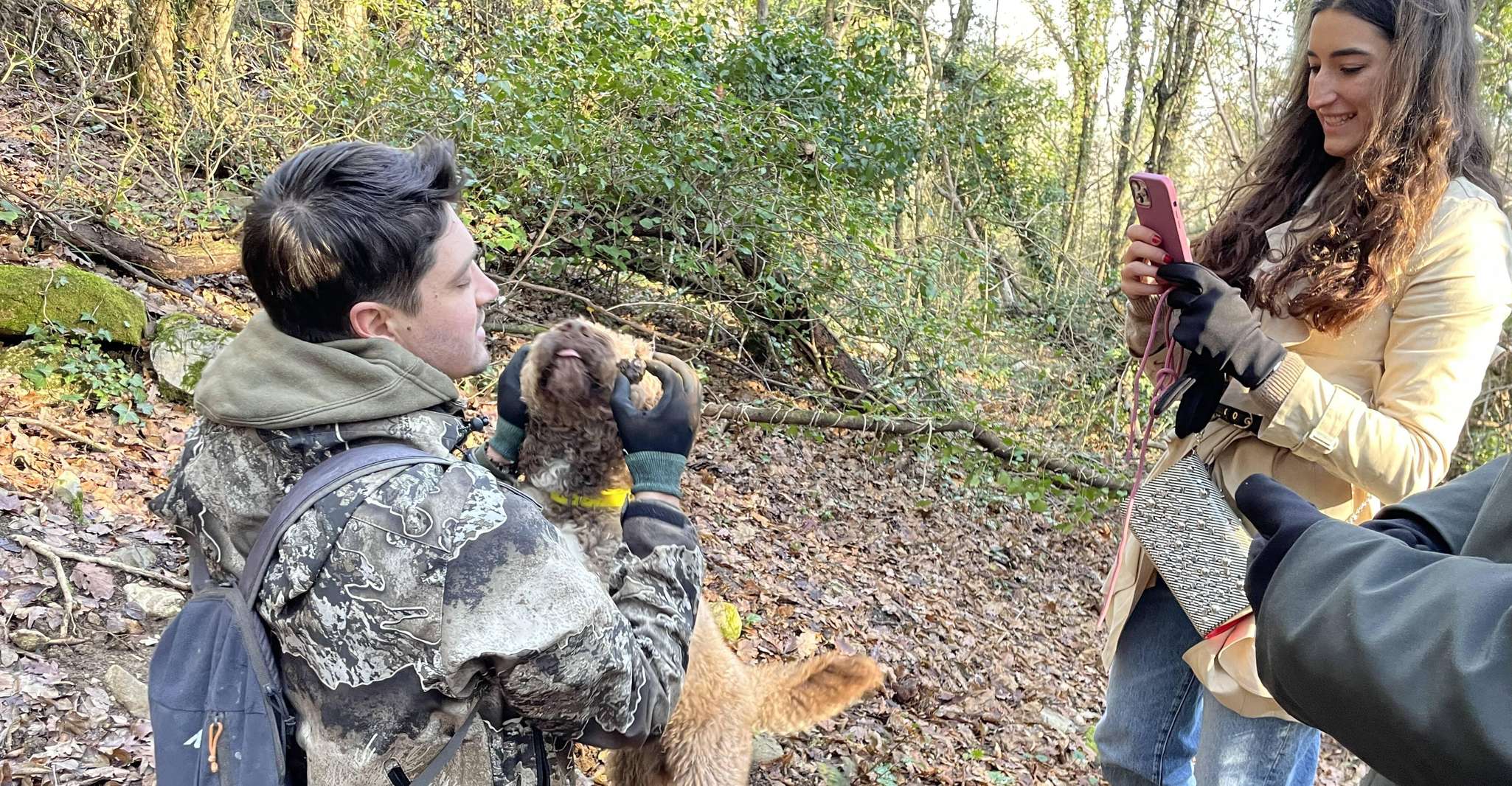 Truffle Hunting in Chianti with Pasta CookingClass and Lunch - Housity