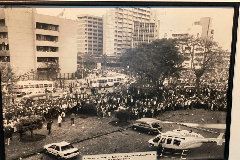 Nairobi: National Museum, Illusions & Karen Blixen Tour