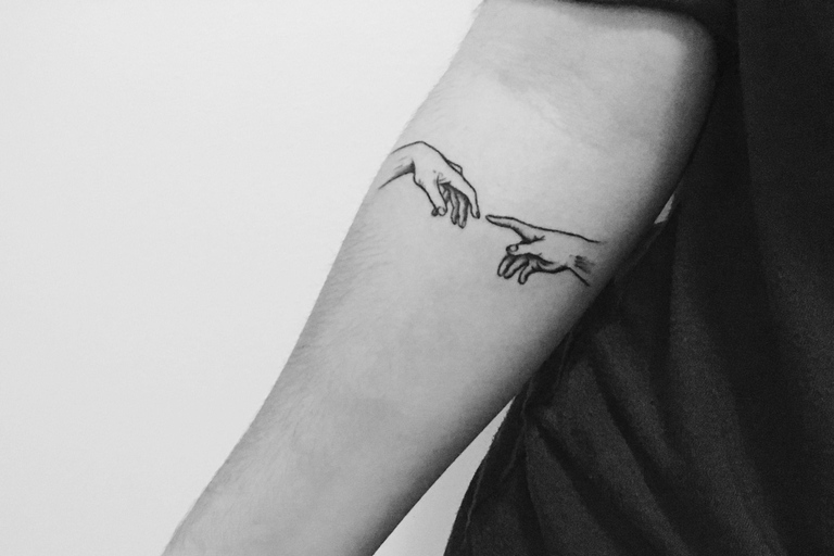 Alanya: Experiência de tatuagem VIP com transporte privadoAlanya: Experiência de tatuagem VIP com NOTRANSFER