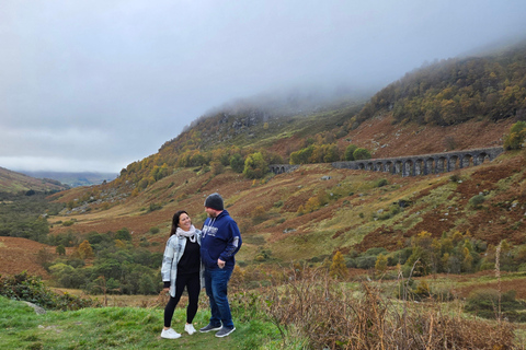 Greenock: Stirling Castle, Kelpies, & Luss Day Trip