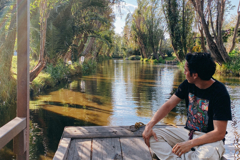 Xochimilco: Chinampa and Axolotl Boat Tour
