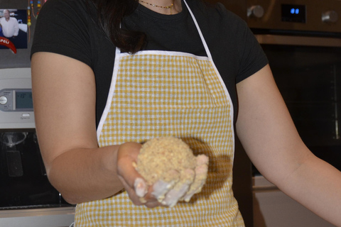 Catania: Sicilian Cooking Class with Wine and Appetizers