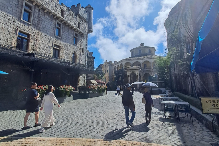 FROM HOI AN TO GOLDEN BRIDGE IN BA NA HILLS BY PRIVATE CAR