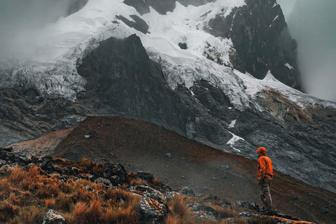 Cusco: Salkantay Trek 4 dagar 3 nätter med återresa med tåg