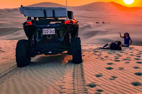 Huacachina: Sandboarding and 4x4 Adventure