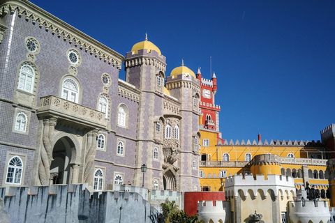 From Lisbon: Nazare and Sintra Private Tour From Lisbon: Sintra and Nazare Private Tour