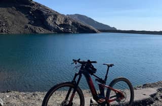 Von Pradollano: E-Bike-Tour und Wanderung in der Sierra Nevada