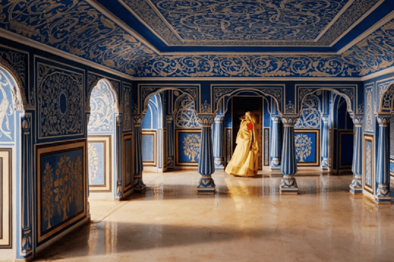 Jaipur's Royal Trio: AC Car, Tuk-Tuk & Guided Cultural Tour Tour by Tuk-Tuk Guide not included