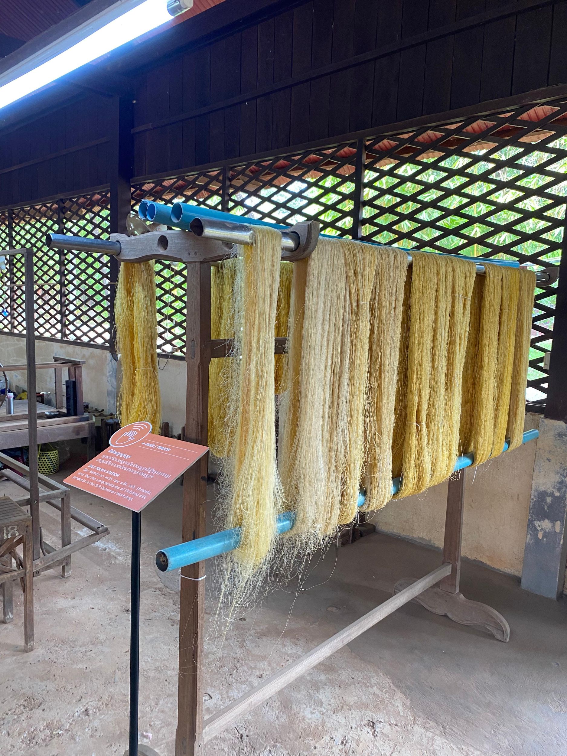 Siem Reap: Tuk-Tuk-Tour zur Angkor-Seidenfarm und zu den Killing Fields
