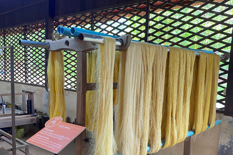 Siem Reap: Silk Farm & Killing Fields TukTuk Tour