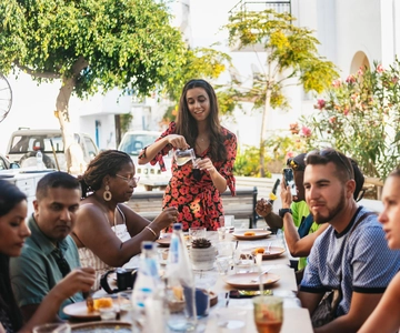 Naxos: Tour gastrónomico de la ciudad de Naxos con degustaciones y vino