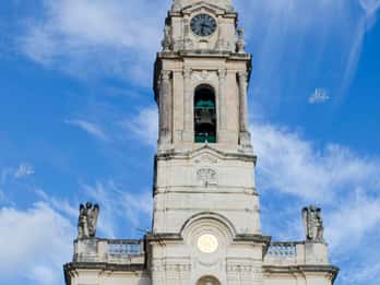 Tour Privado de Fátima con Guía Oficial