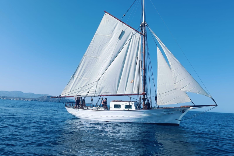 Cabo de Gata: Sailboat excursion to its most secluded coves Sunset in Cabo de Gata
