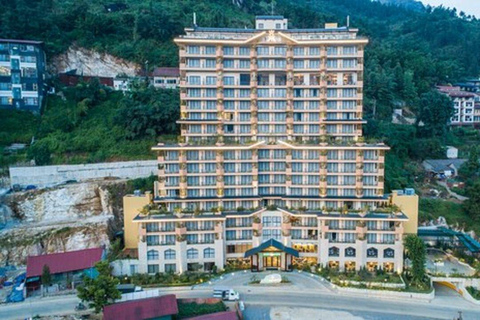 Hanoi: Wycieczka grupowa/prywatna 2-dniowa Sapa z 5-gwiazdkowym hotelemHanoi: 2-dniowa wycieczka grupowa do Sapa z 4-gwiazdkowym hotelem