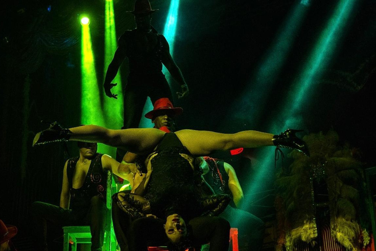 Cali: Salsa Show, Dinner & Local Party Experience