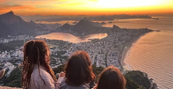Rio de Janeiro: Wanderung „Zwei Brüder“ bei Sonnenaufgang und Sonnenuntergang in Vidigal